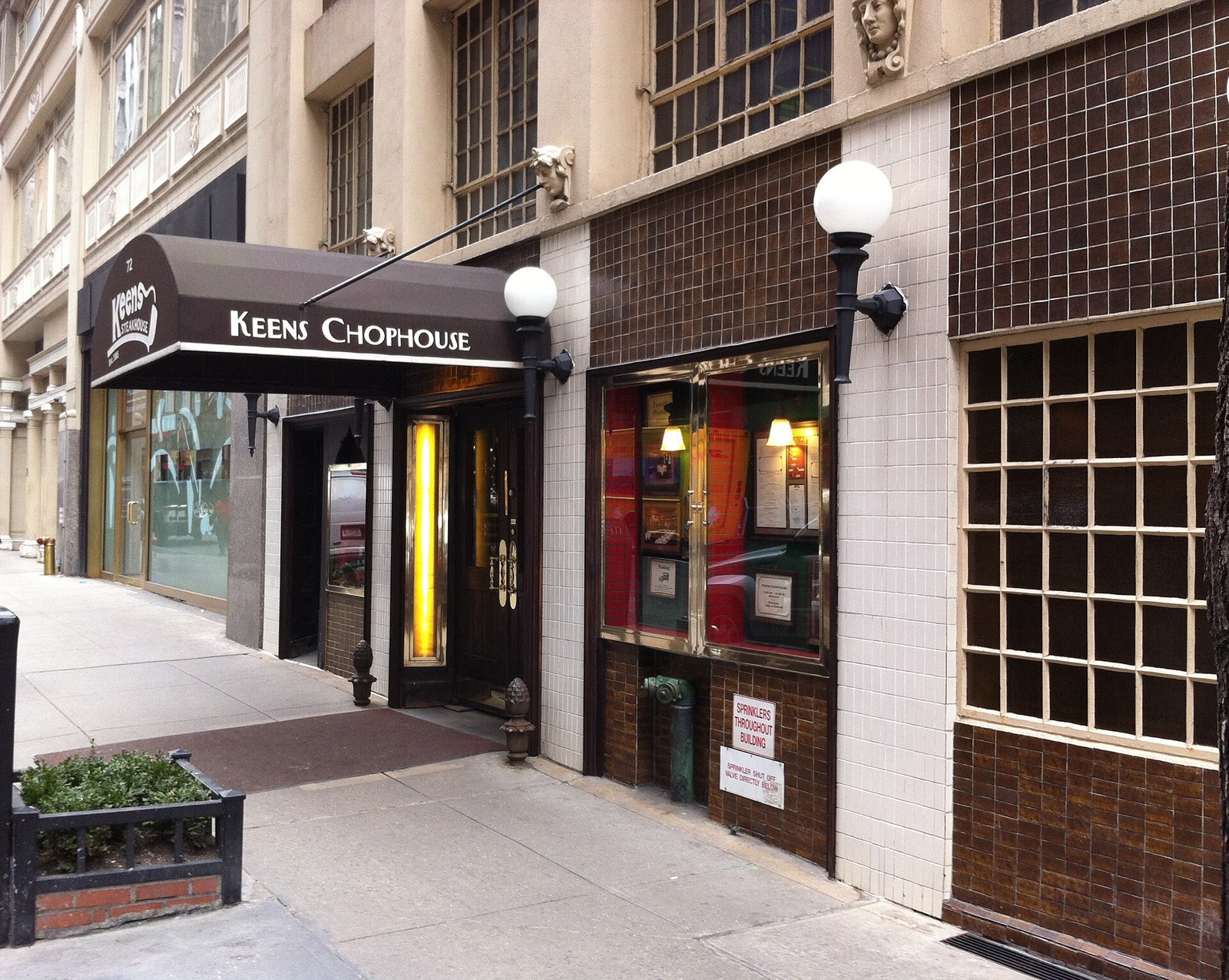 The entrance of Keens Steakhouse on West 36th Street.